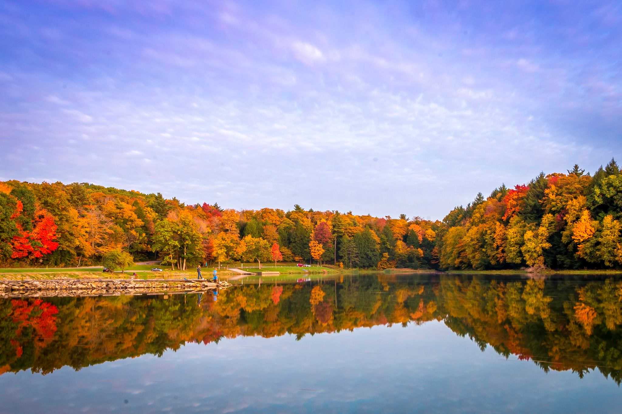Cloe Lake Dam Autumn Leaves